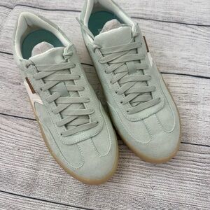 Dr. Scholl's Women's Sneakers